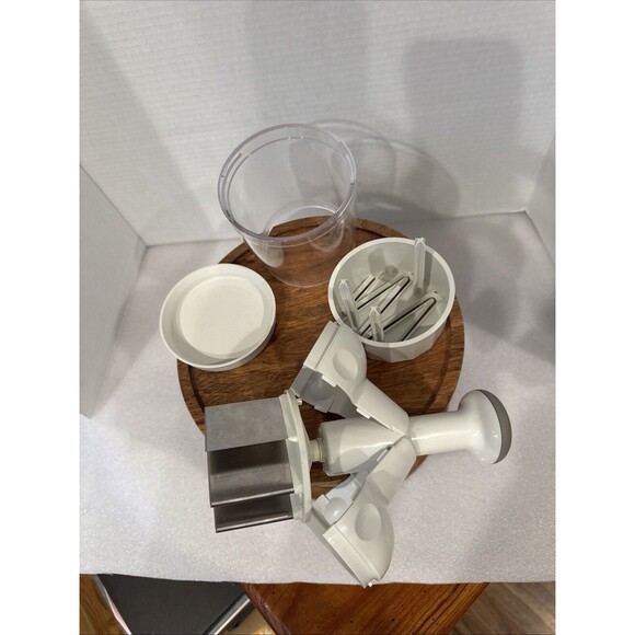 Pampered Chef Food Chopper #2585  Manual Push Vegetable Dicer Chef Hat Logo GUC - Picture 8 of 8